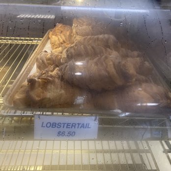 Mike's Pastry - Bakeries Near Me - Boston, Massachusetts Mike's Pastry - Bakeries Near Me - Boston, Massachusetts
