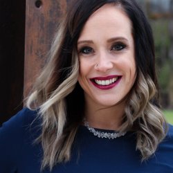 Enlightened Healthcare Guru - Professional head shot (by pattypowers photography)