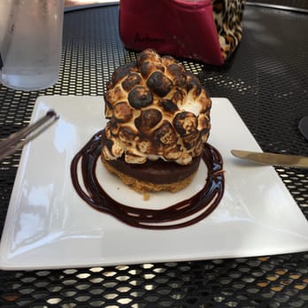 Southern Grounds - S'mores dessert - Wine Bars Near Me - Neptune Beach, Florida Southern Grounds - S'mores dessert - Wine Bars Near Me - Neptune Beach, Florida