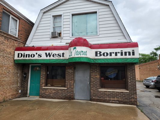 Dino's Pizza by null