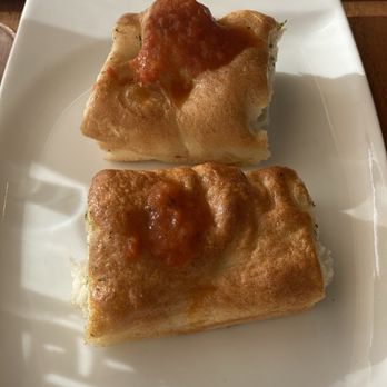 Arezzo - Fresh bread focaccia style - Italian Near Me - Playa del Carmen, ROO Arezzo - Fresh bread focaccia style - Italian Near Me - Playa del Carmen, ROO