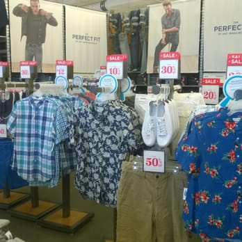Old Navy - Shirt Sale - Men's Clothing Near Me - San Diego, California