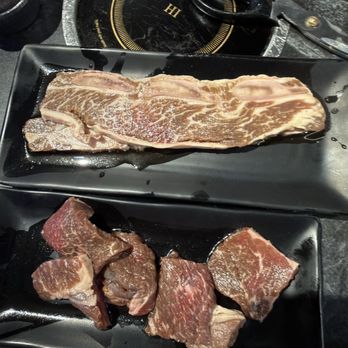 Blazing King - Top: 33. USDA Choice Beef Short Ribs (Gal Bi) Bot: 31. Marinated Beef Boneless Short Ribs - Barbeque Near Me - Palm Desert, California