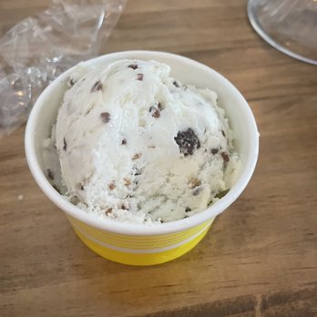 Maynard’s Ice cream & Cafe - Toasted coconut ice cream - Donuts Near Me - Port Royal, South Carolina Maynard’s Ice cream & Cafe - Toasted coconut ice cream - Donuts Near Me - Port Royal, South Carolina