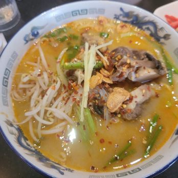 Ramen Nakamura - Ox tail ramen - Ramen Near Me - Honolulu, Hawaii