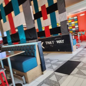 Bread Box Handcrafted Sandwiches - Sandwiches Near Me - Orlando, Florida