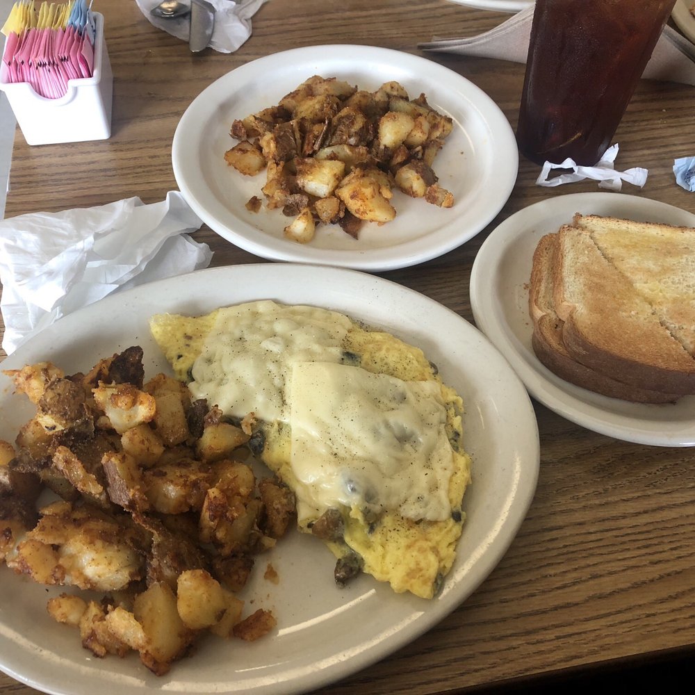 Mom's Cafe - Breakfast & Brunch Near Me - Carrollton, Texas Mom's Cafe - Breakfast & Brunch Near Me - Carrollton, Texas