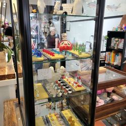 I Go Tokyo - Lovely artisan figurines.