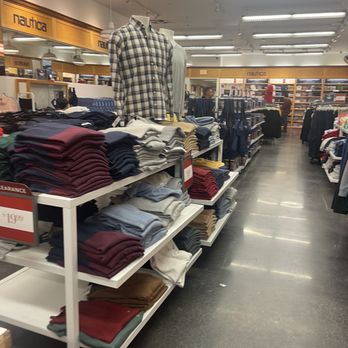 Nautica - Men's Clothing Near Me - Clinton, Connecticut Nautica - Men's Clothing Near Me - Clinton, Connecticut