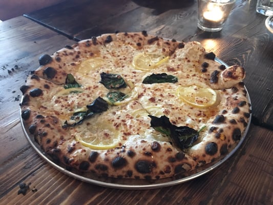 Paulie Gee's by null