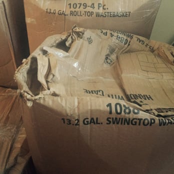 We Move U - Another damaged box - Movers Near Me - Hawthorne, New York We Move U - Another damaged box - Movers Near Me - Hawthorne, New York