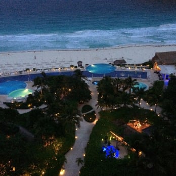 Live Aqua Resort - View of resort from our room at night - Resorts Near Me - Cancún, ROO