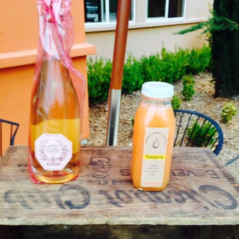 Sonoma County Juice - The perfect mimosa. Good for you, too! - Juice Bars & Smoothies Near Me - Healdsburg, California Sonoma County Juice - The perfect mimosa. Good for you, too! - Juice Bars & Smoothies Near Me - Healdsburg, California