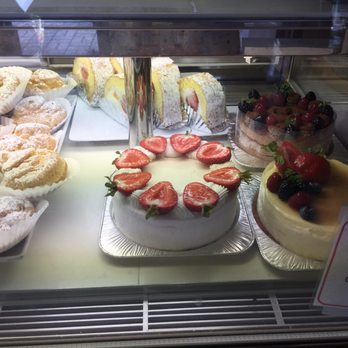 Cream Pan - Bakeries Near Me - Tustin, California