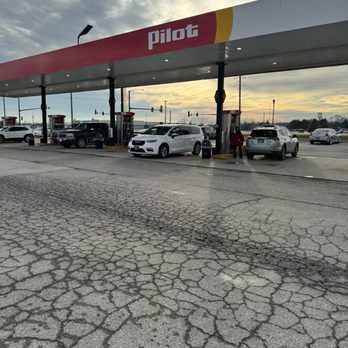 Pilot Travel Center - Gas Stations Near Me - Mount Pleasant, Iowa Pilot Travel Center - Gas Stations Near Me - Mount Pleasant, Iowa