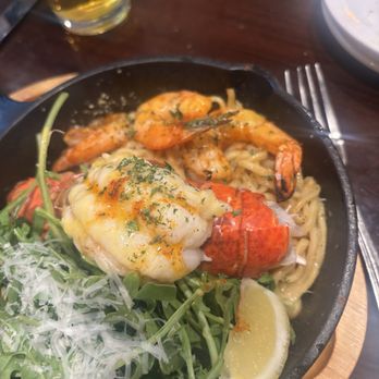 Roux Seafood Kitchen - Seafood Near Me - Huntington Beach, California Roux Seafood Kitchen - Seafood Near Me - Huntington Beach, California