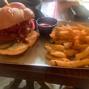 The Lola - Hot chicken - Cocktail Bars Near Me - Glendale, Arizona
