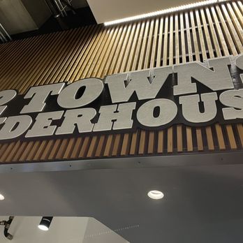 Climate Pledge Arena - Well, finally CIDER is recognized! About time, and I actually bought an adult beverage during a Kraken game!!! - Stadiums & Arenas Near Me - Seattle, Washington