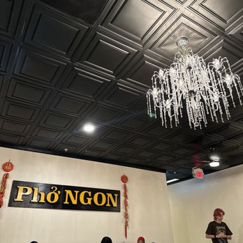 Pho Ngon - The inside of the restaurant is so cutely decorated - Vietnamese Near Me - Lake Elsinore, California Pho Ngon - The inside of the restaurant is so cutely decorated - Vietnamese Near Me - Lake Elsinore, California