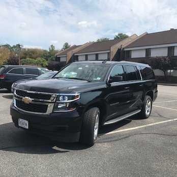 Royal Highness Sedan - Town Car Service Near Me Royal Highness Sedan - Town Car Service Near Me