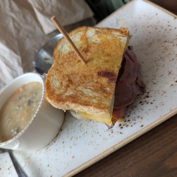 First Watch - Cafes Near Me - Deerfield Beach, Florida