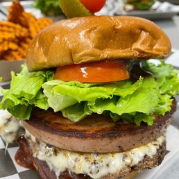 Arkansas BBQ Bologna Burger