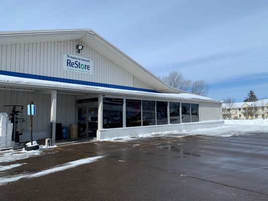 HABITAT FOR HUMANITY RESTORE - Updated January 2025 - 1022 Madison St