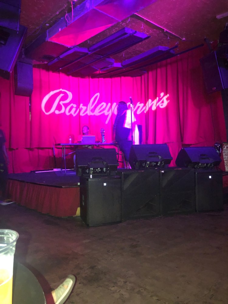 BARLEYCORN’S 22 Photos & 22 Reviews 608 E Douglas Ave, Wichita