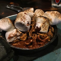 Skillet smores...