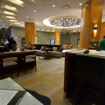 Marriott Phoenix Airport - Lobby - Hotels Near Me - Phoenix, Arizona Marriott Phoenix Airport - Lobby - Hotels Near Me - Phoenix, Arizona