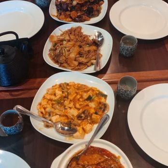 Mandarin Noodle House - Chinese Near Me - Johnston, Iowa