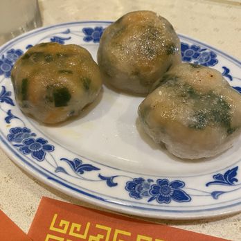Lu Lu Seafood - 3 Pieces Shrimp and Chive Dumplings - Seafood Near Me - St Louis, Missouri