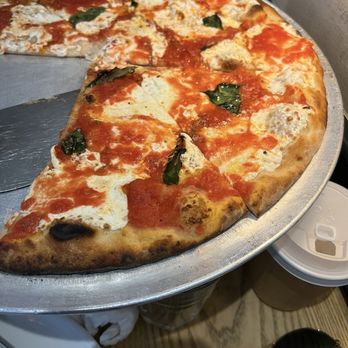 Juliana's - Pizza Near Me - Brooklyn, New York Juliana's - Pizza Near Me - Brooklyn, New York