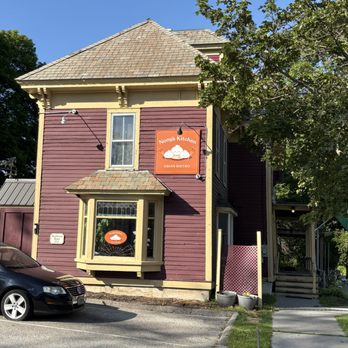 Nong’s Kitchen - Exterior view of building. - Dim Sum Near Me - Manchester Center, Vermont