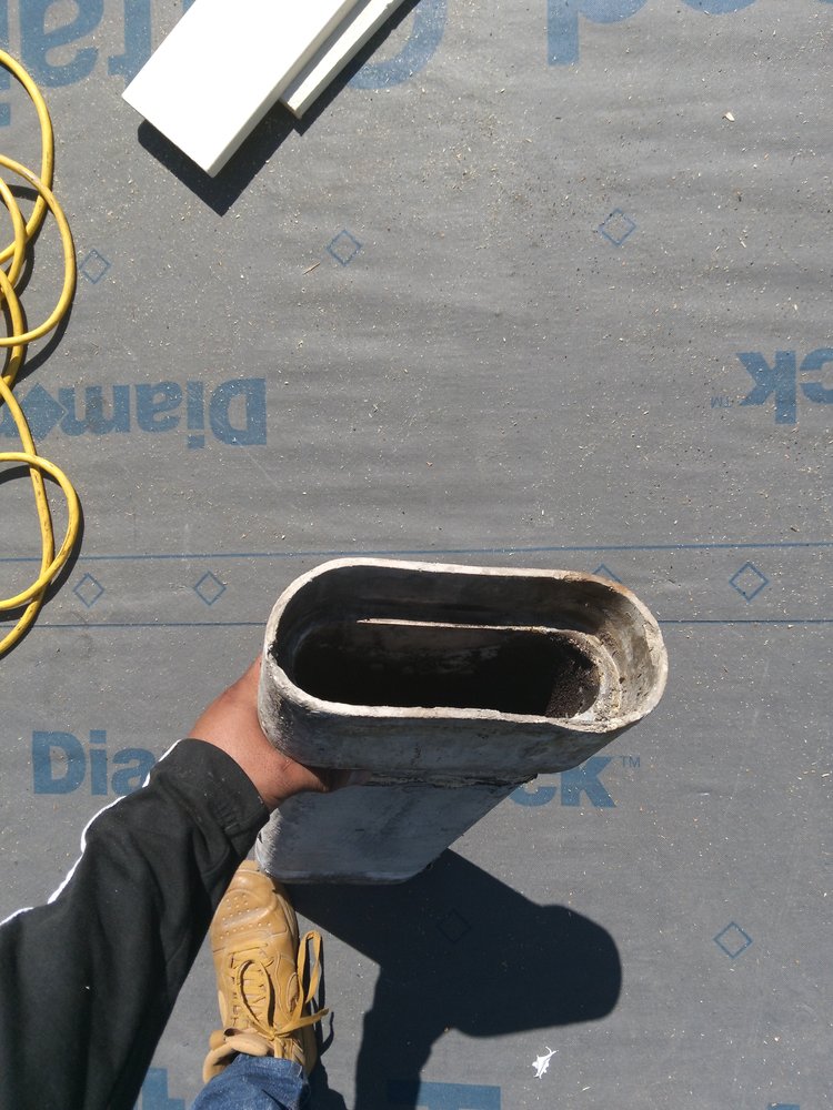 Slide of Alfredo Roofing