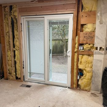 TN Glass Install - new sliding glass door - Glass & Mirrors Near Me - Tacoma, Washington TN Glass Install - new sliding glass door - Glass & Mirrors Near Me - Tacoma, Washington
