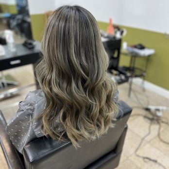 Amy Hair - Hair Stylists Near Me - Ellicott, Maryland