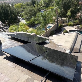 Lev's Solar Washing - Squeaky clean! - Solar Panel Cleaning Near Me - San Fernando Valley, California Lev's Solar Washing - Squeaky clean! - Solar Panel Cleaning Near Me - San Fernando Valley, California