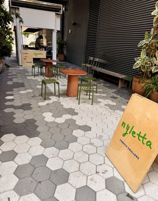 Platform by null Platform by null