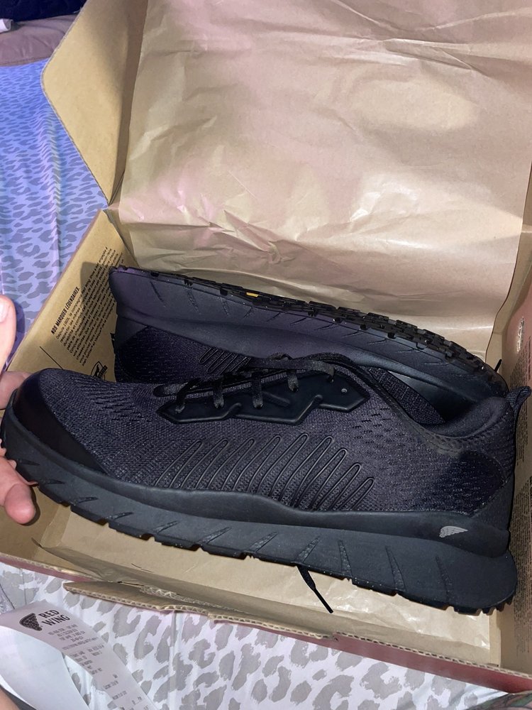 RED WING SHOE STORE Updated May 2024 403 E Coliseum Blvd, Fort Wayne, Indiana Shoe Stores