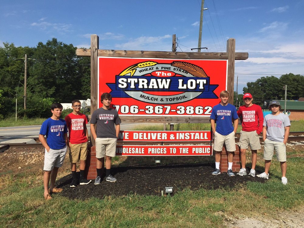 THE STRAW LOT Updated September 2024 473 Lee St, Jefferson,