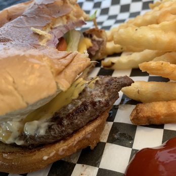 V Cafe - Cheesesteaks Near Me - San Francisco, California V Cafe - Cheesesteaks Near Me - San Francisco, California