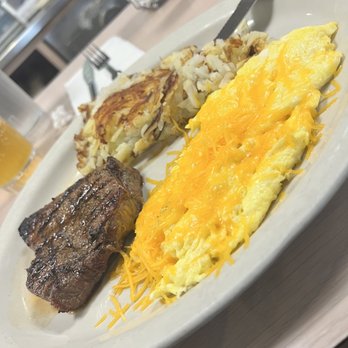 Jim's Restaurants - an omelet, steak and potatoes - Diners Near Me - Austin, Texas