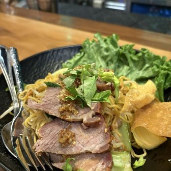 Lom Wong - Egg Noodles with Pork - Thai Near Me - Phoenix, Arizona Lom Wong - Egg Noodles with Pork - Thai Near Me - Phoenix, Arizona