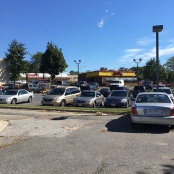 Elvira's Kitchen - the surrounding - Food Trucks Near Me - Silver Spring, Maryland