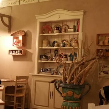 Le Gatte - Interni del locale - Italian Near Me - Castellabate, SA