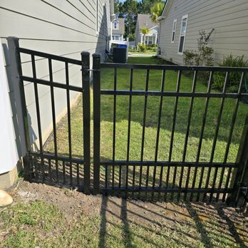 Coastal Fence - Fences & Gates Near Me Coastal Fence - Fences & Gates Near Me