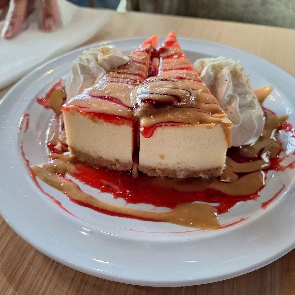 The Crazy Mason - Cheesecake - Desserts Near Me - Myrtle Beach, South Carolina The Crazy Mason - Cheesecake - Desserts Near Me - Myrtle Beach, South Carolina