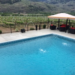 Gorgeous view of the vineyard and the water feature Gorgeous view of the vineyard and the water feature