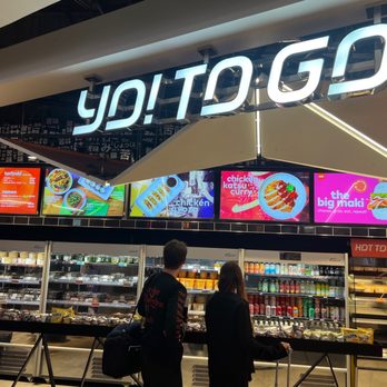 Heathrow Airport - 7/3/23 Food & Drink options - Airports Near Me - Hounslow, XGL